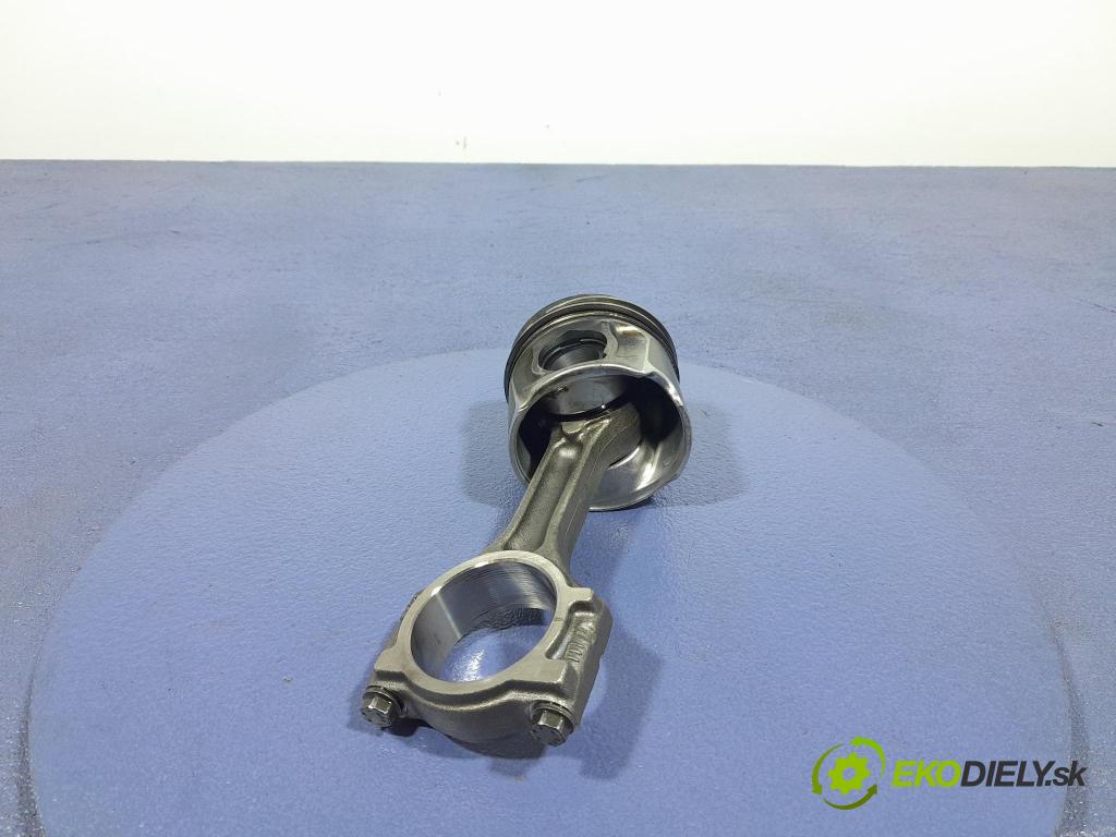 Renault Espace 2015 piest