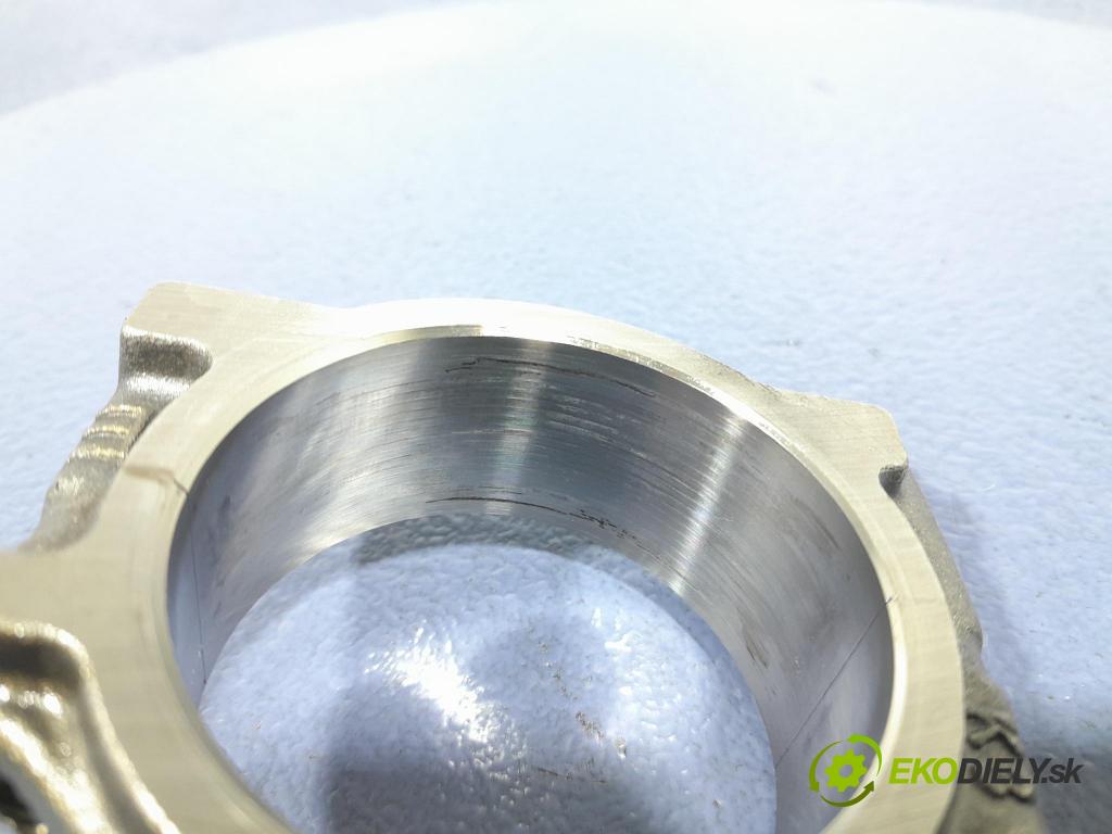 Renault Espace 2015 piest