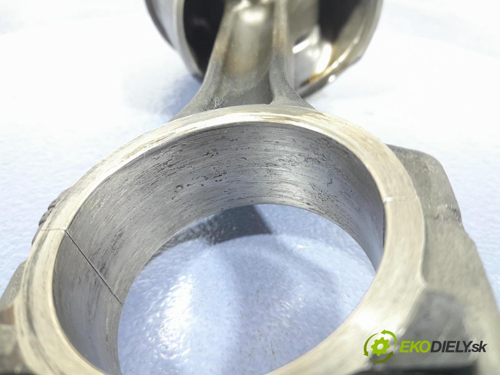 Renault Espace 2015 piest