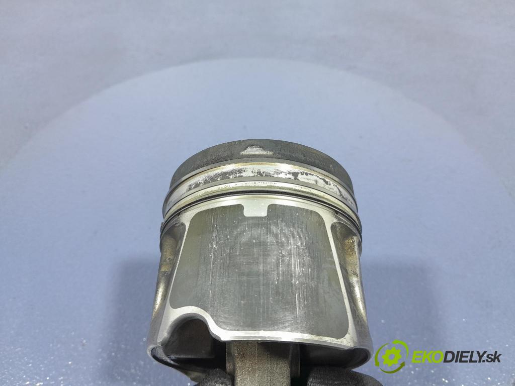 Renault Espace 2015 piest 