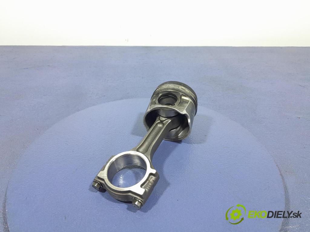 Renault Espace 2015 piest