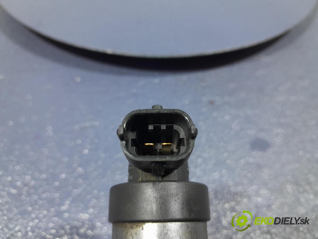 Renault Espace 2015 čerpadlo Injekce: 167005114R