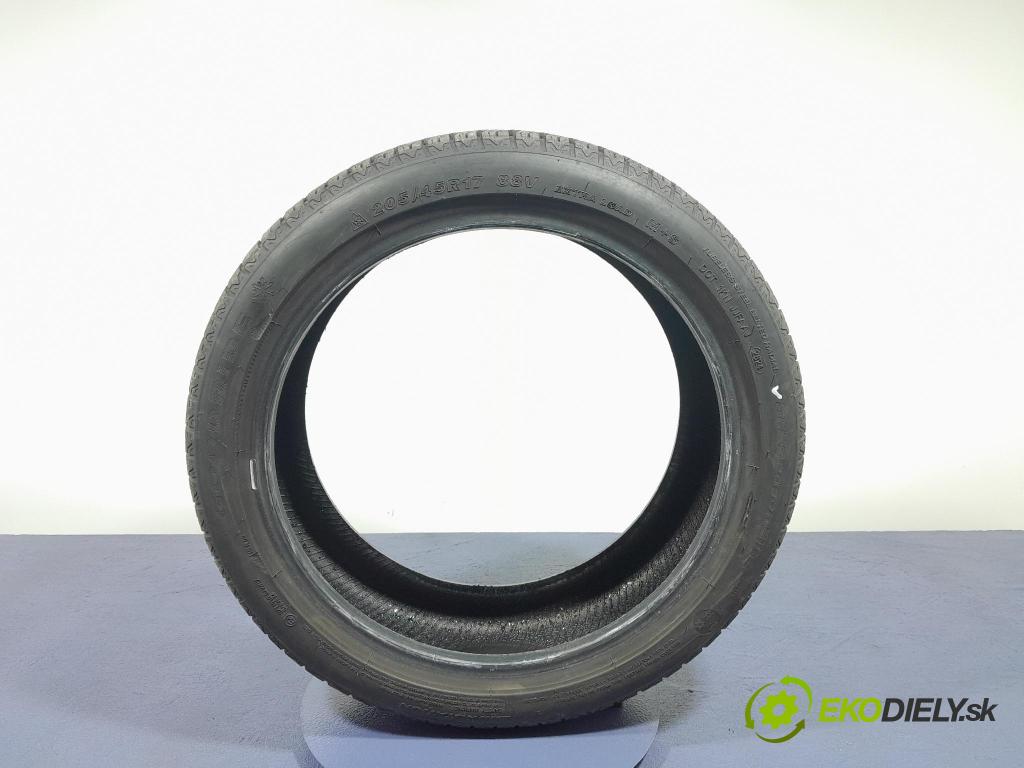 Fiat Punto 2013 pneumatiky: Víceúrovňové 6938112622213