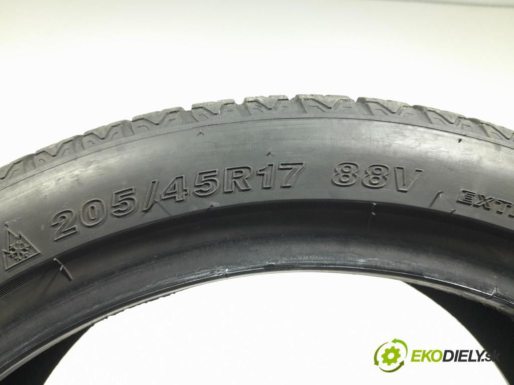 Fiat Punto 2013 pneumatiky: Víceúrovňové 6938112622213