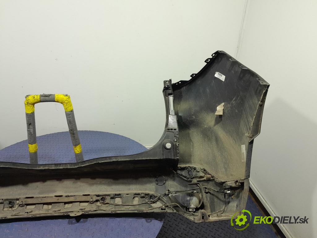 Renault Espace 2015 nárazník Zad: 