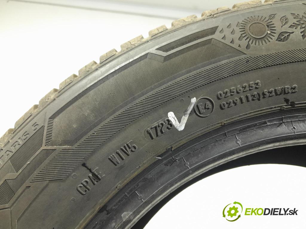 Ford Focus 2006 pneumatika Multi-sezóna: 4024063000353