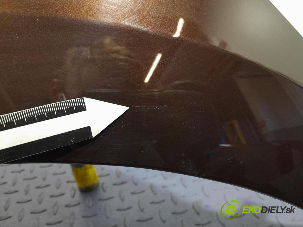 Renault Espace 2015 blatník Predné Vľavo: