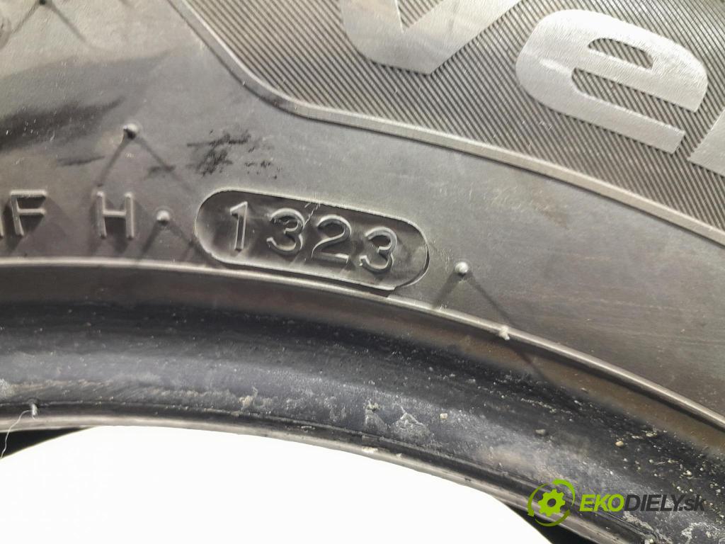 Vw Golf 2006 pneumatika Leto: 8808563590424