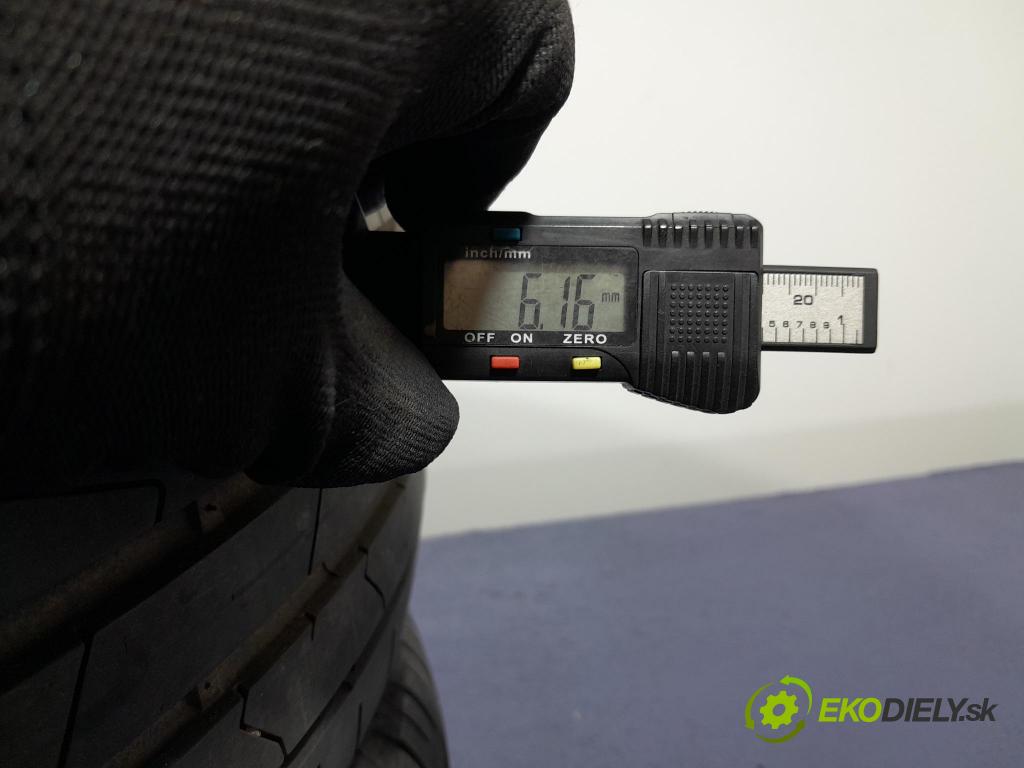 Vw Golf 2006 pneumatika Leto: 8808563590424