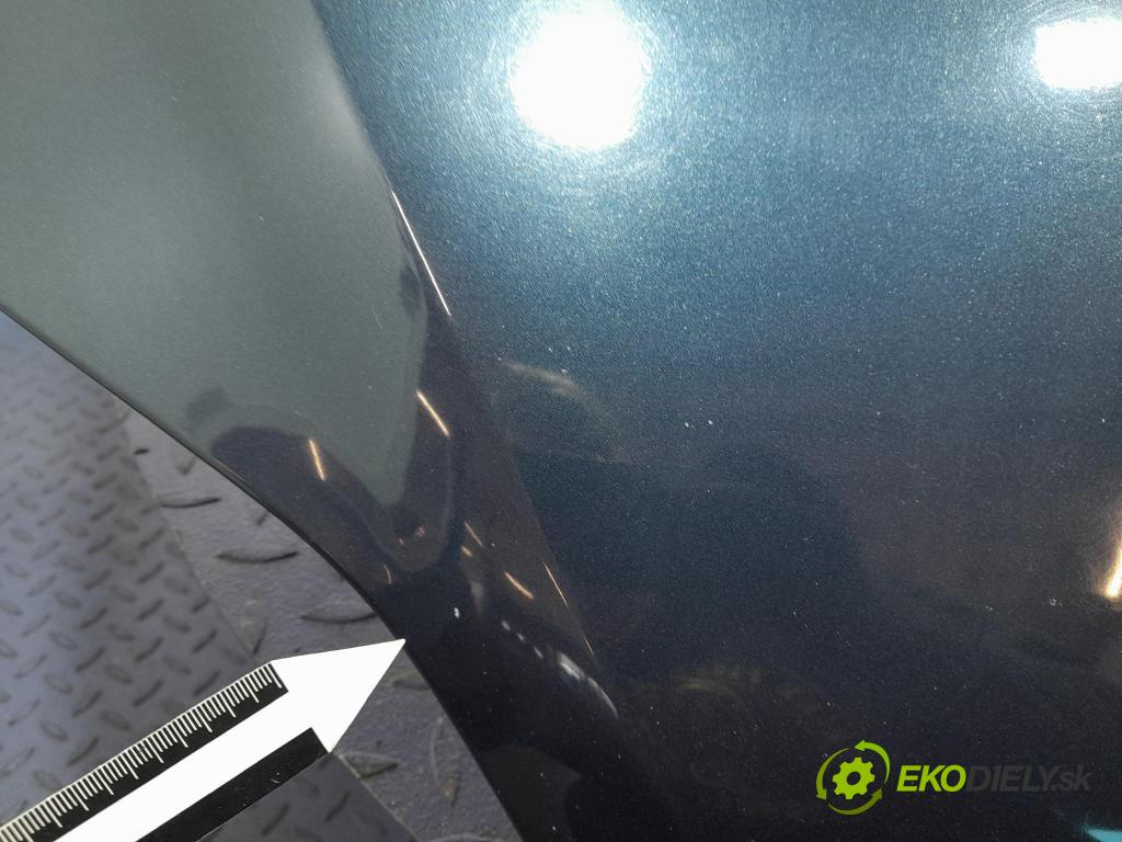 Vw Golf 2006 kapota přední: