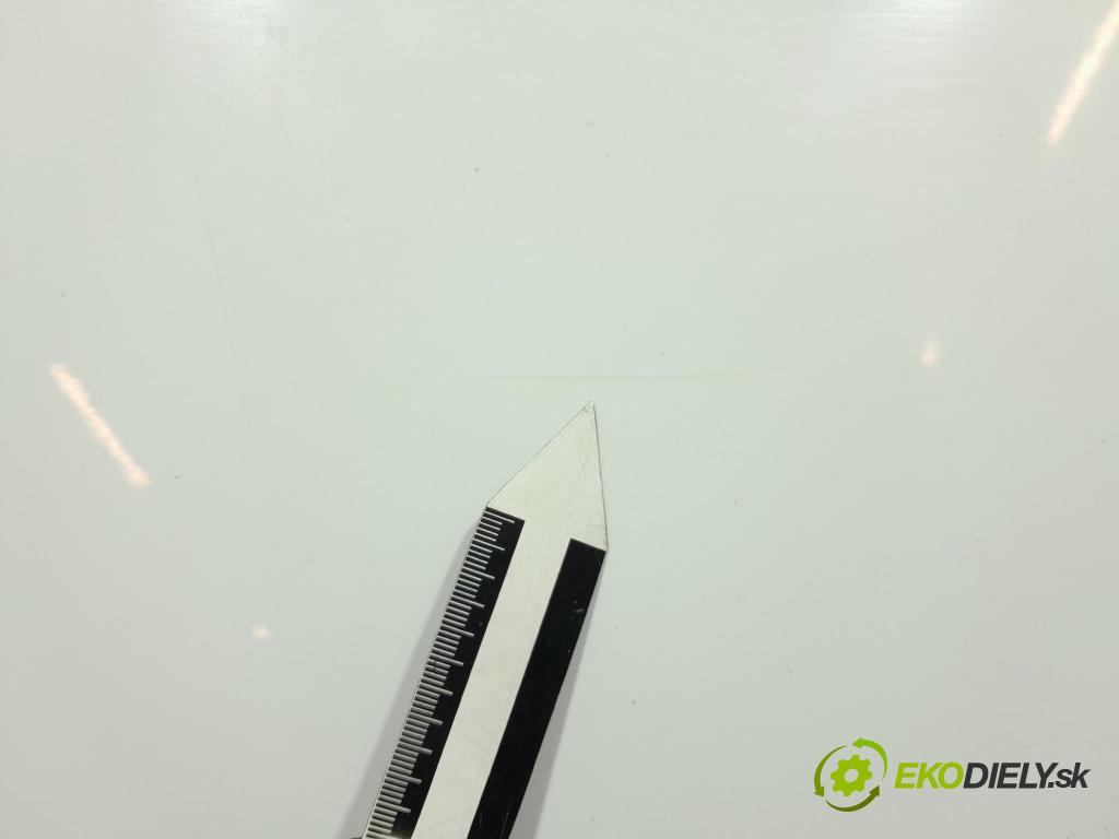 Dacia Sandero 2021 dvere Predné pravé