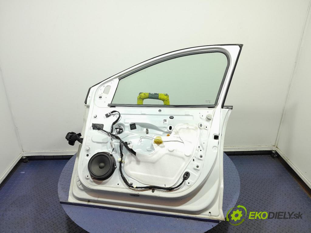 Dacia Sandero 2021 dvere Predné pravé 