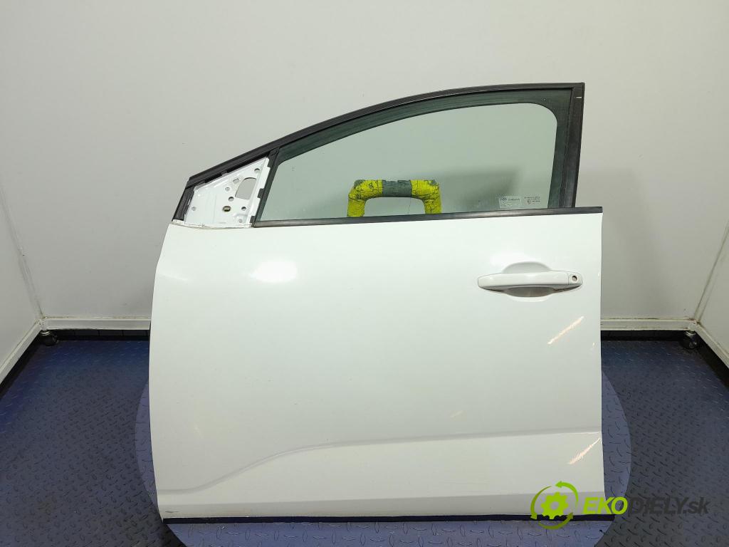 Dacia Sandero 2021 dvere Predné Vľavo: