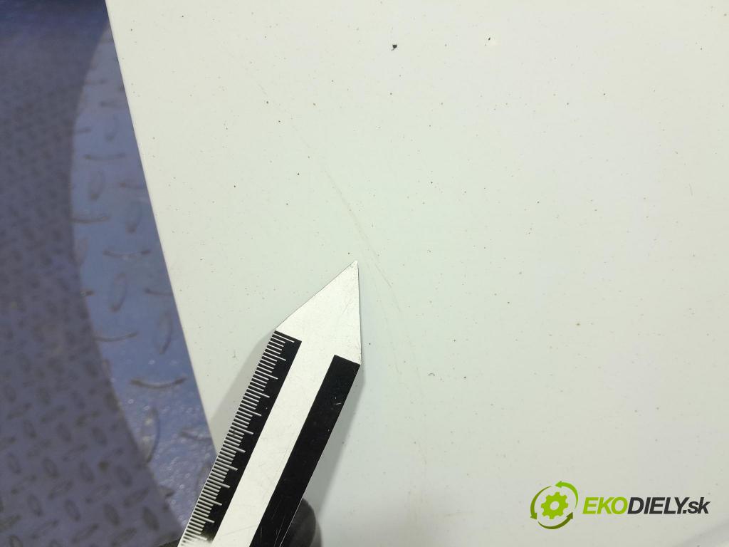 Dacia Sandero 2021 dvere Predné Vľavo: