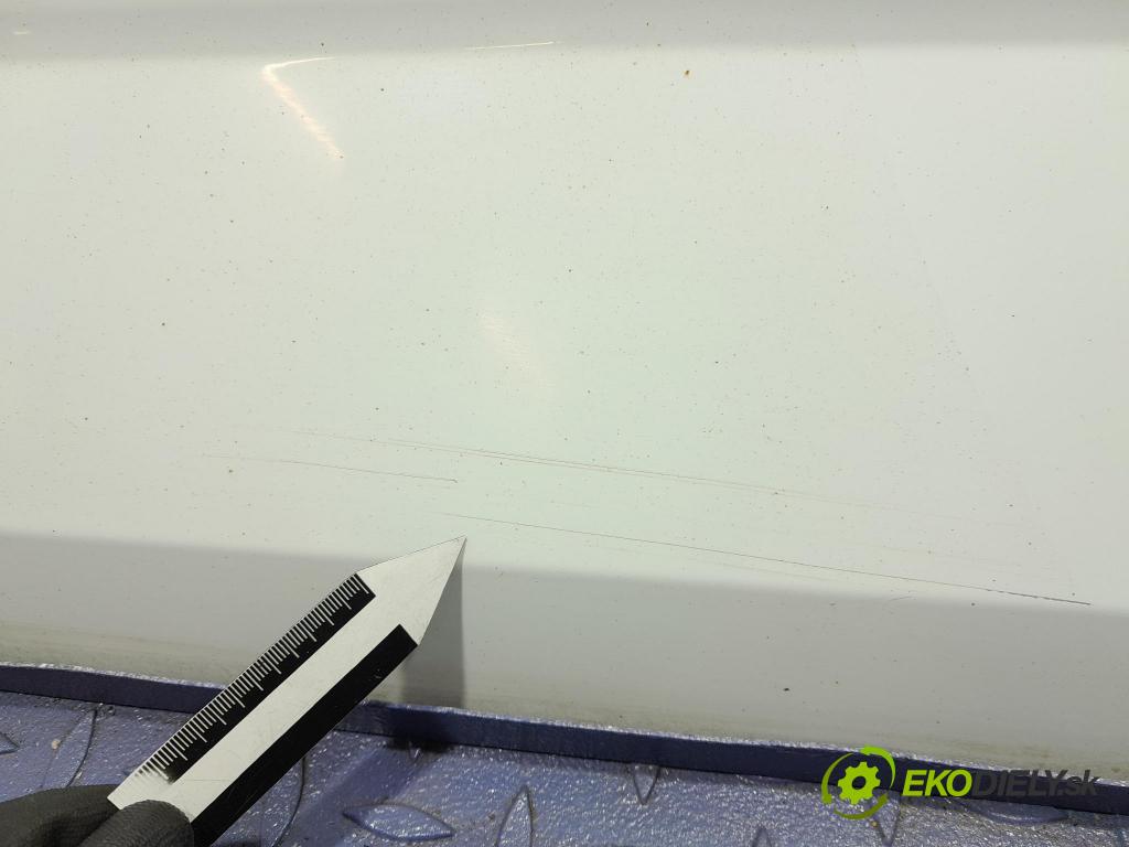 Dacia Sandero 2021 dvere Predné Vľavo: