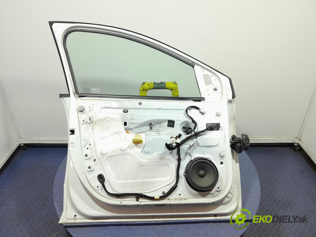 Dacia Sandero 2021 dvere Predné Vľavo: 