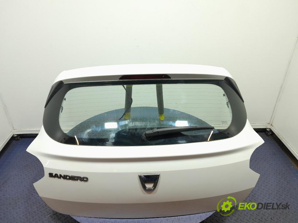 Dacia Sandero 2021 zadna dveře kufra: kufra: