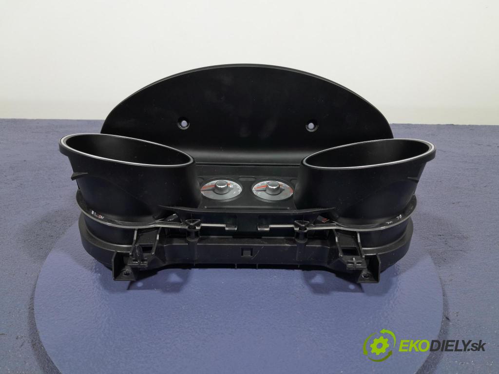 Fiat Punto 2013 prístrojovka/ budíky 51917424