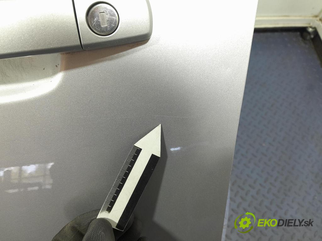 Opel Astra 2015 dvere Predné Vľavo: