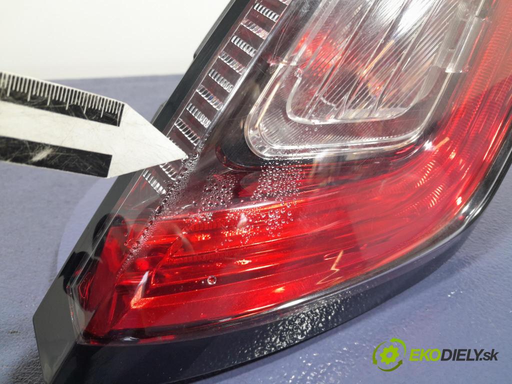 Fiat Punto 2013 svetlo / reflektor zad Prava: Vonkajsia: 51927094