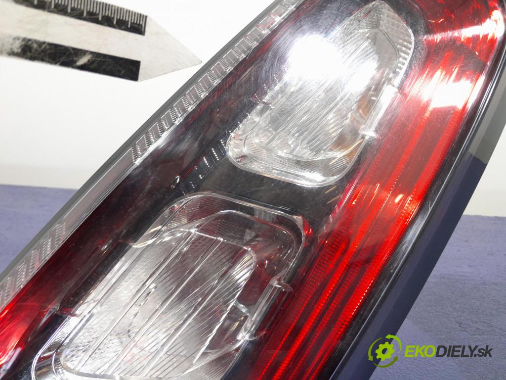 Fiat Punto 2013 svetlo / reflektor zad Prava: Vonkajsia: 51927094