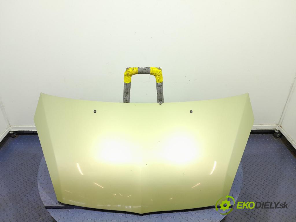 Mitsubishi Colt 2006 kapota přední: