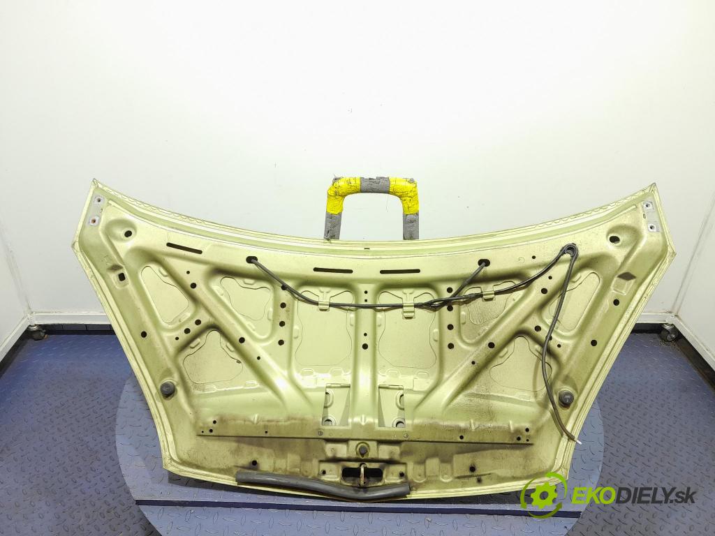 Mitsubishi Colt 2006 kapota přední: 