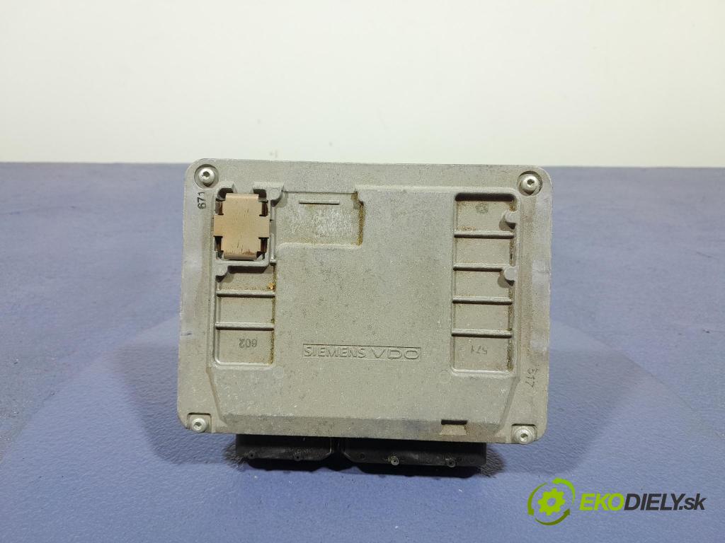Vw Golf 2006 riadiaca jednotka Motor: 06A906033DC