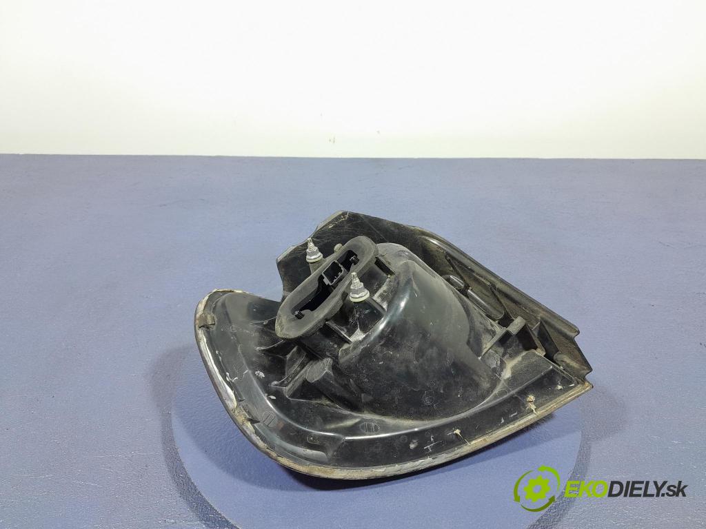 Vw Golf 2006 svetlo / reflektor zad Prava: Vonkajsia: 5M0945096L