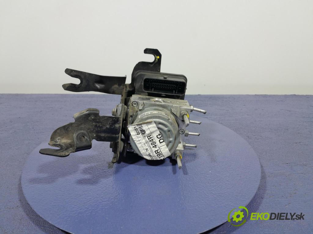 Dacia Sandero 2021 čerpadlo ABS x 476609484R