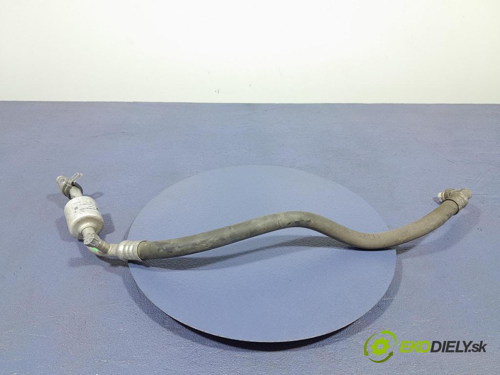 Dacia Sandero 2021 rúrka Klimatizácia: 924805740R