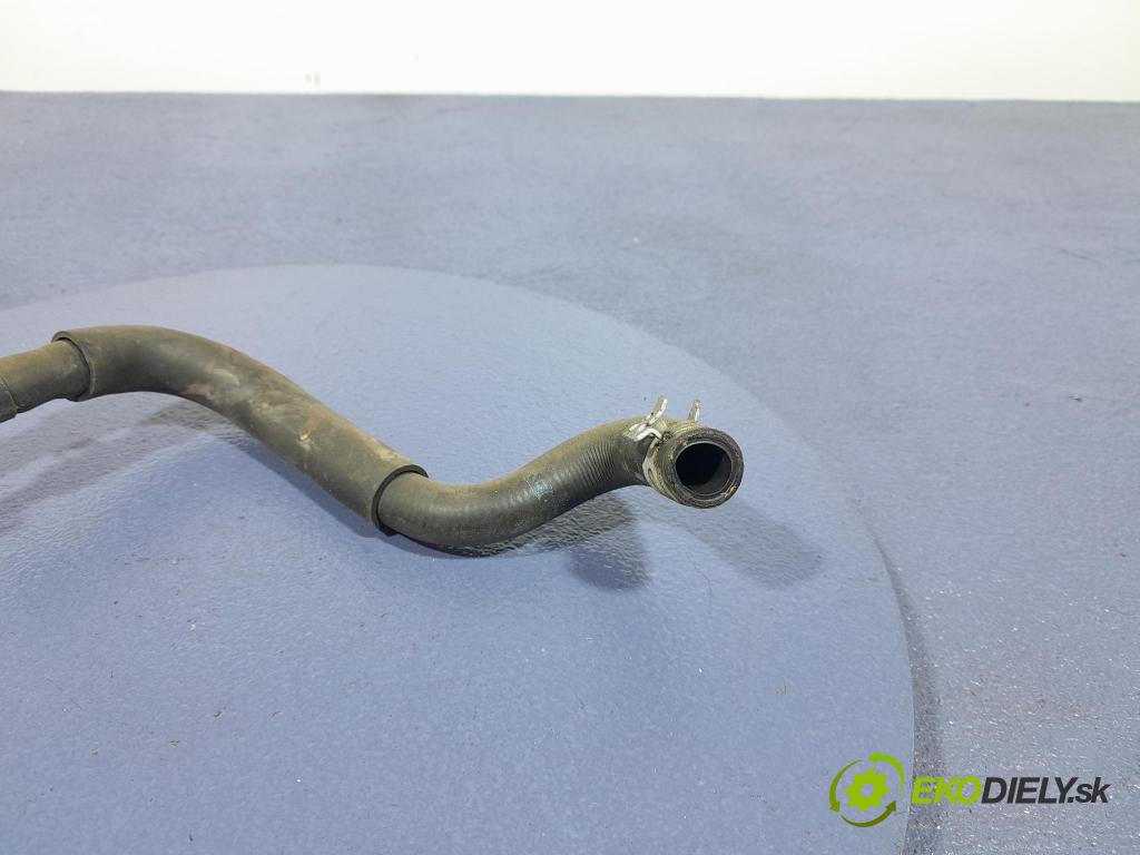 Dacia Sandero 2021 rúrka Chladič: 144993267R