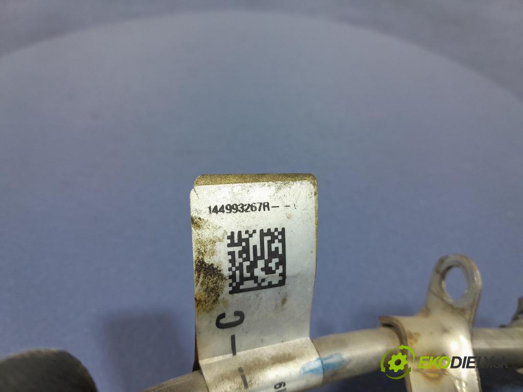 Dacia Sandero 2021 rúrka Chladič: 144993267R