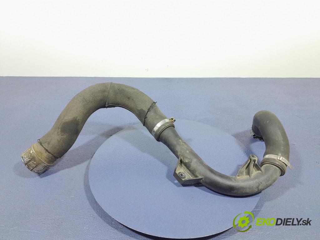 Dacia Sandero 2021 rúrka Vzduch: 144605006R