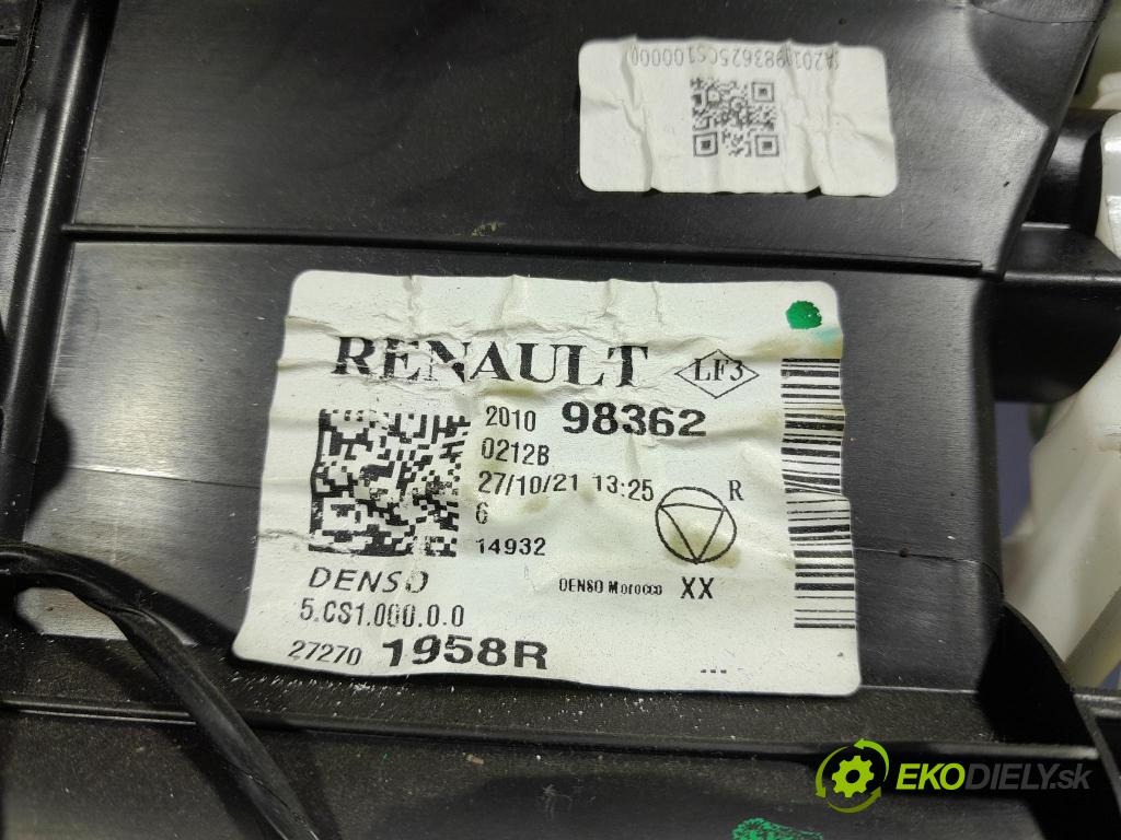 Dacia Sandero 2021 radiator 272701958R