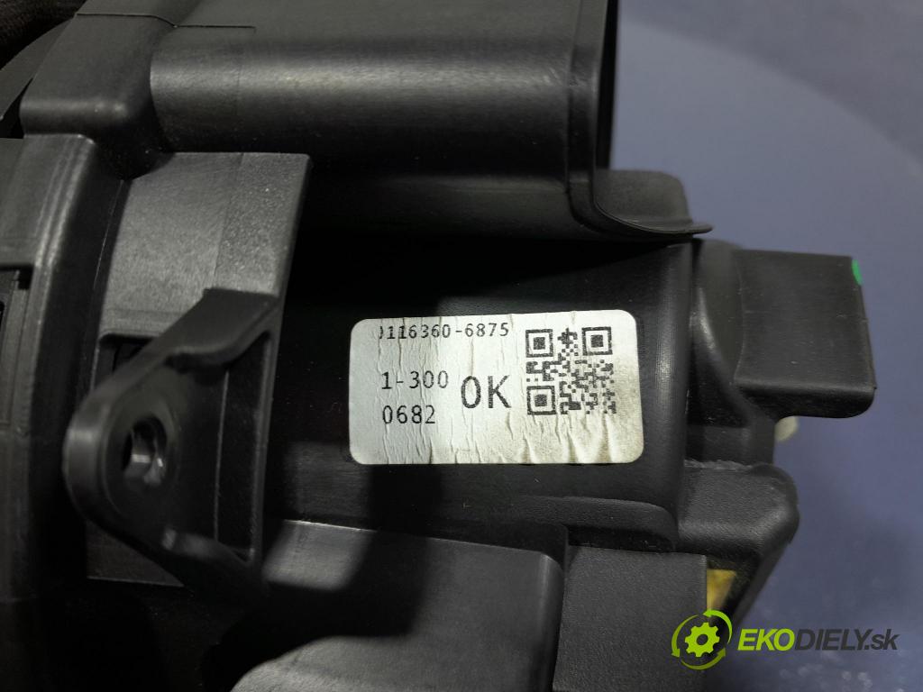 Dacia Sandero 2021 ventilátor Vzduch: M0116360-6870