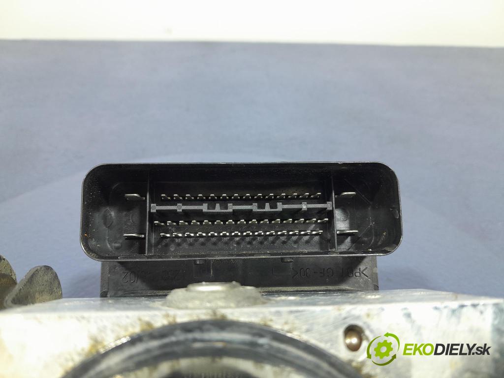 Vw Golf 2006 čerpadlo ABS x 1K0614517M