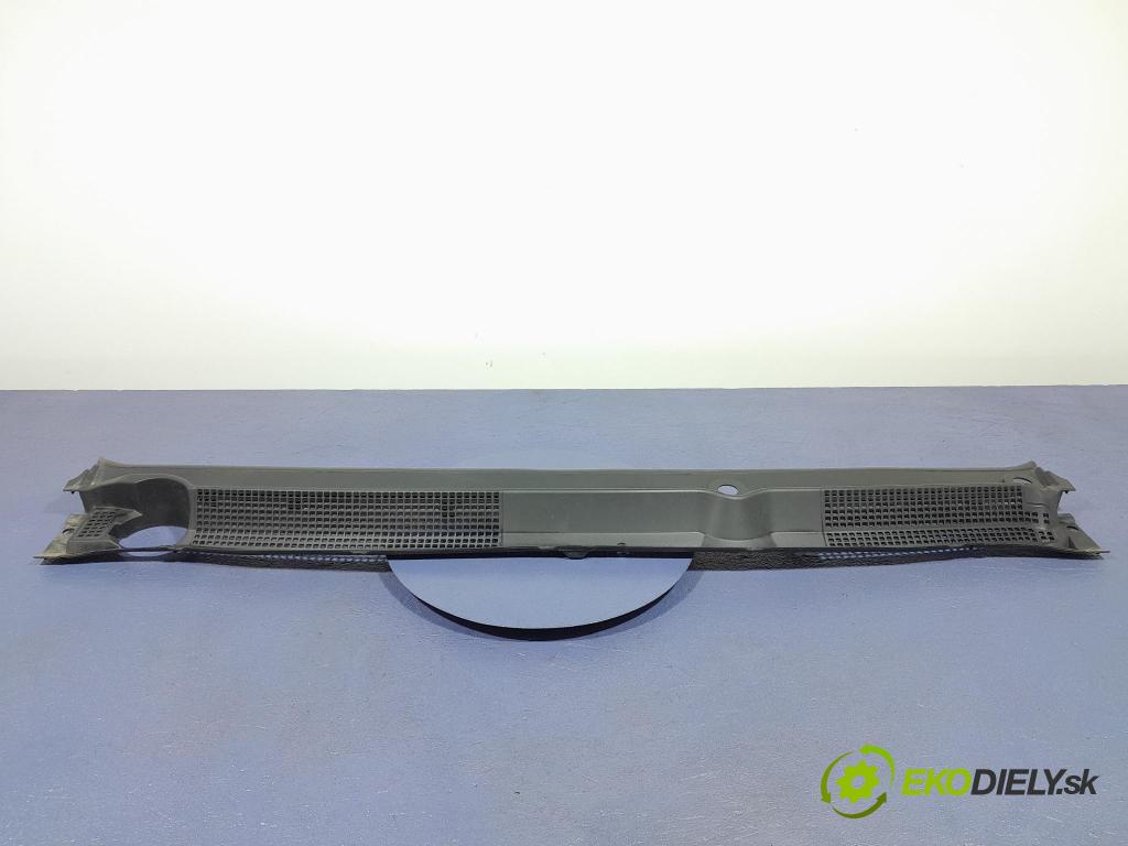 Dacia Sandero 2021 torpédo 668114109R