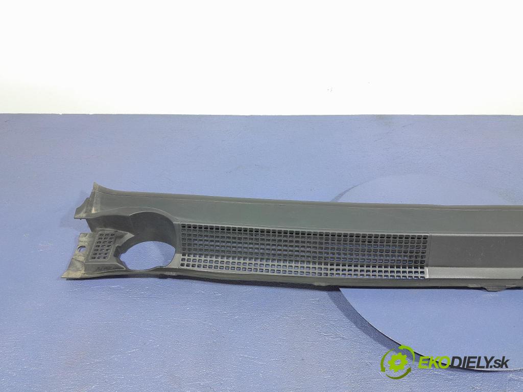 Dacia Sandero 2021 torpédo 668114109R