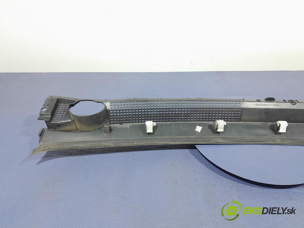 Dacia Sandero 2021 torpédo 668114109R