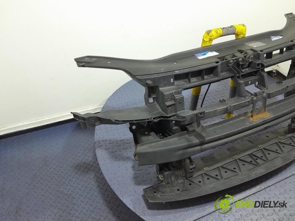 Vw Golf 2006 výstuha Predné: / pas predný