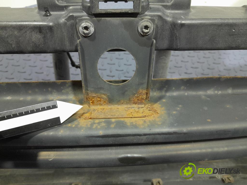 Vw Golf 2006 výstuha Predné: / pas predný