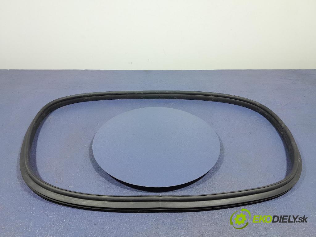 Porsche Cayman 2016 Těsnění: masky: 99151161103