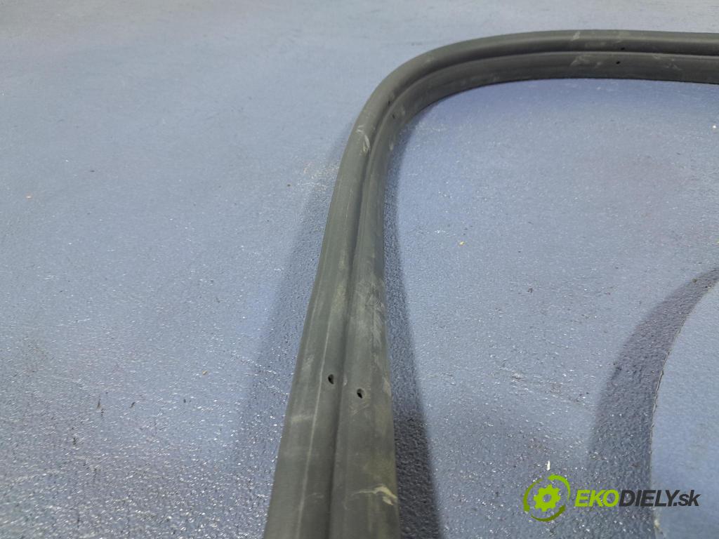 Porsche Cayman 2016 Těsnění: masky: 99151161103