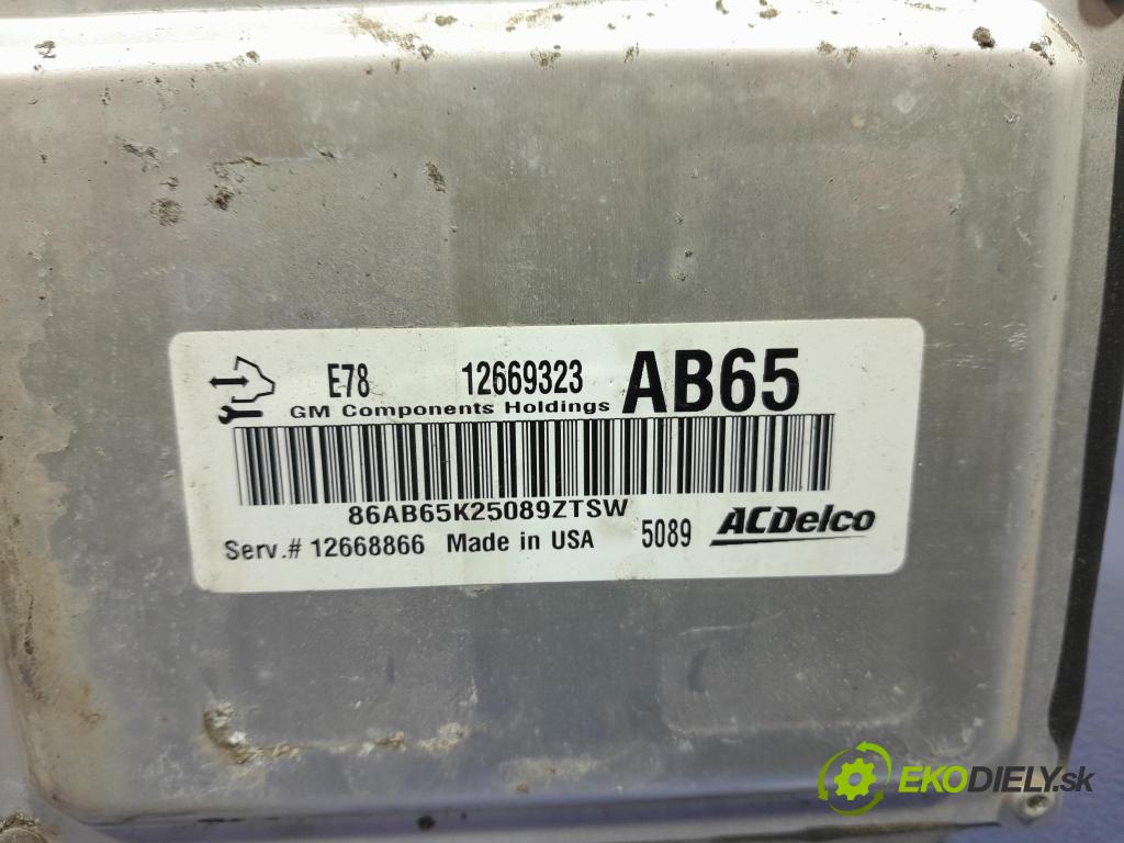 Opel Astra 2015 riadiaca jednotka Motor: 12669323