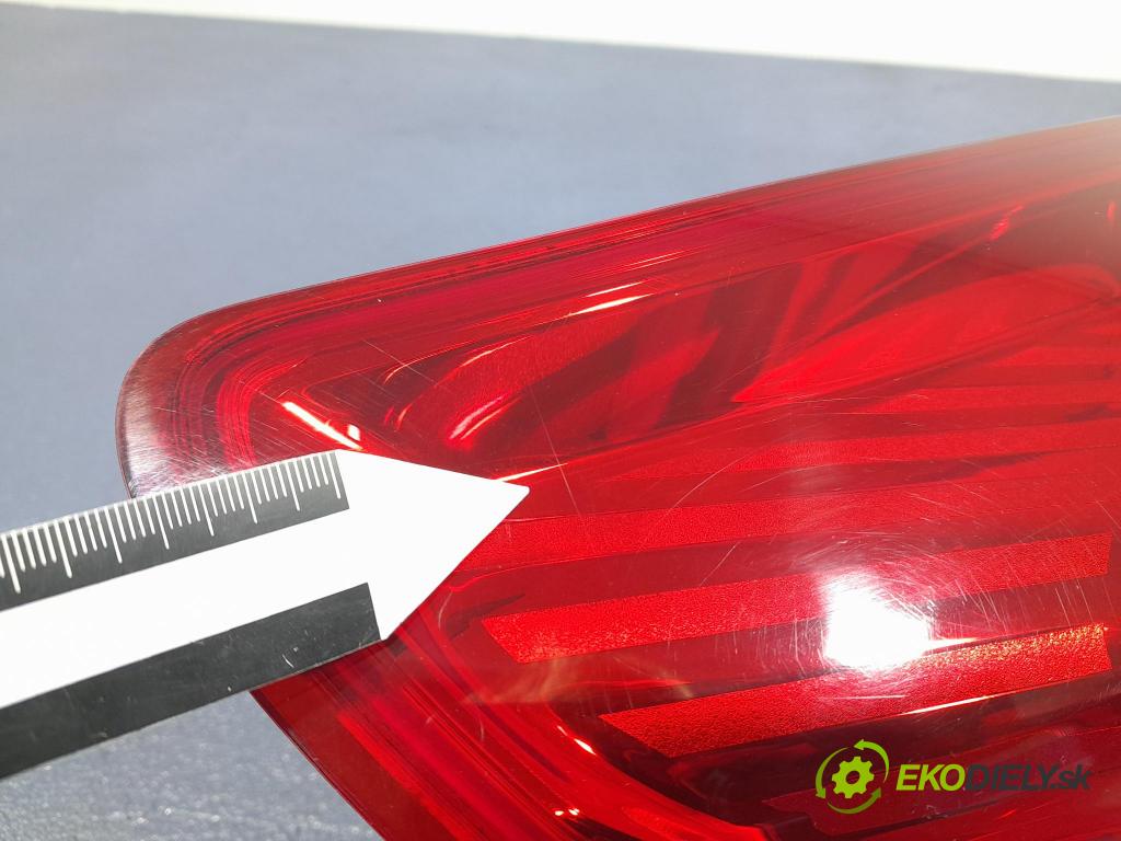 Opel Astra 2015 svetlo / reflektor zad ľavá Vonkajsia: