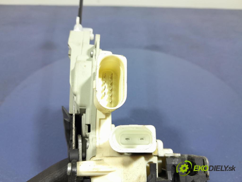 Porsche Cayman 2016 zámok dvere Predné Vľavo: 4G1837015