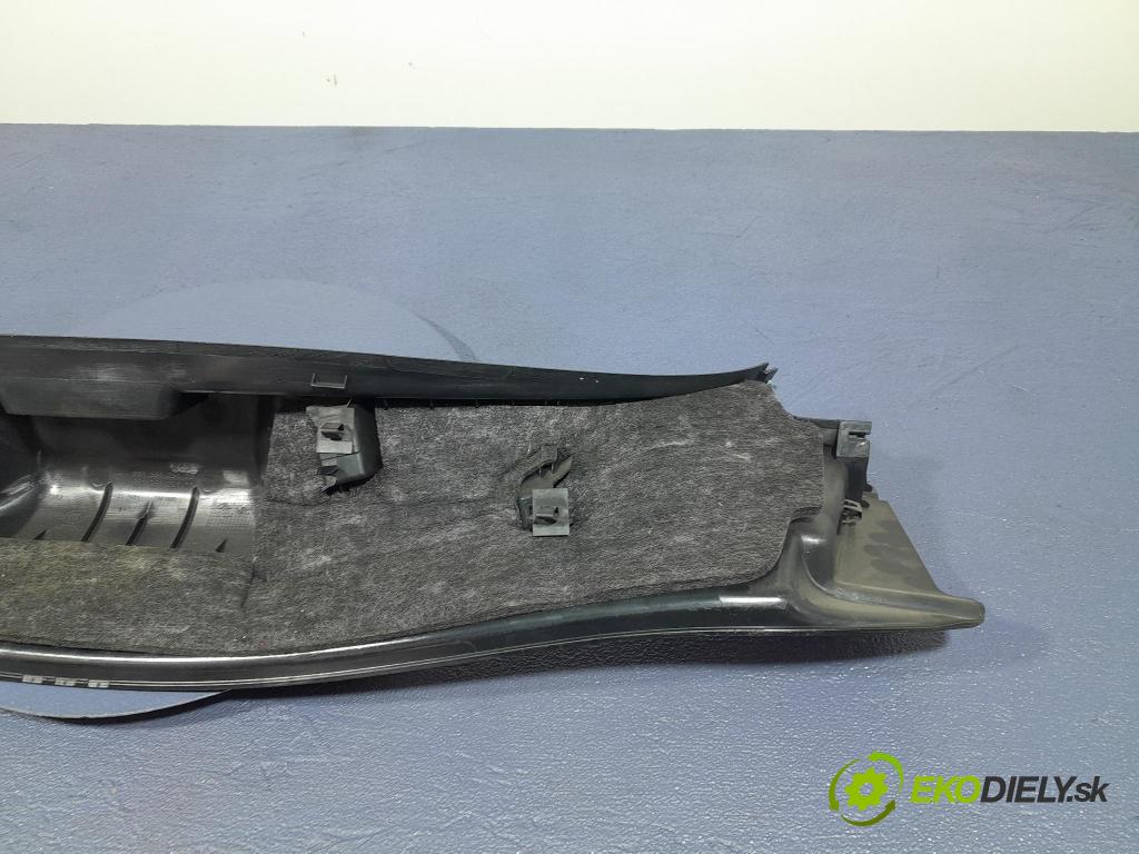 Porsche Cayman 2016 kryt Plast: Interiéry: 98155125103