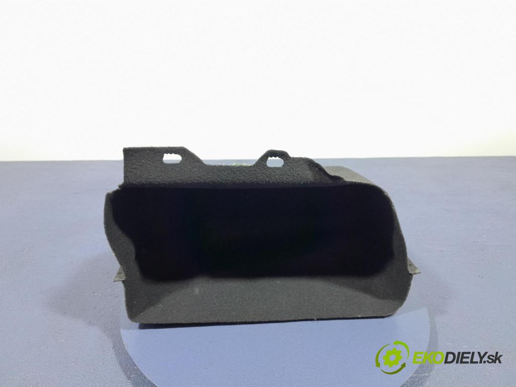 Porsche Cayman 2016 kastlík 981555124