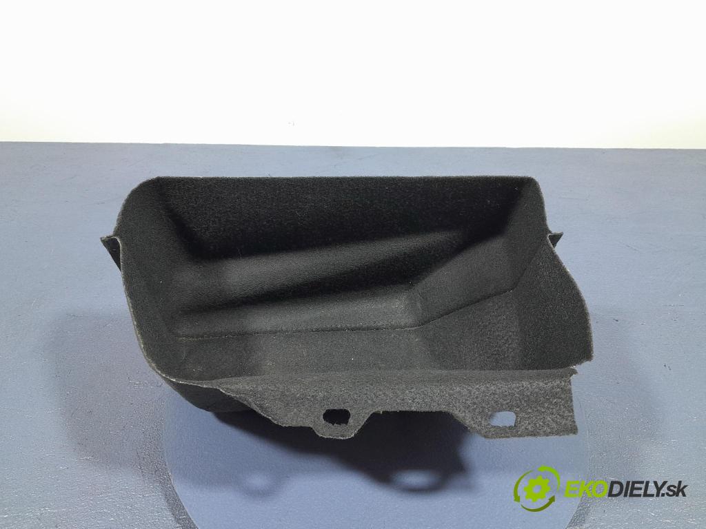 Porsche Cayman 2016 kastlík 981555124